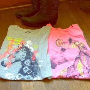 Bundle of two horse shirts